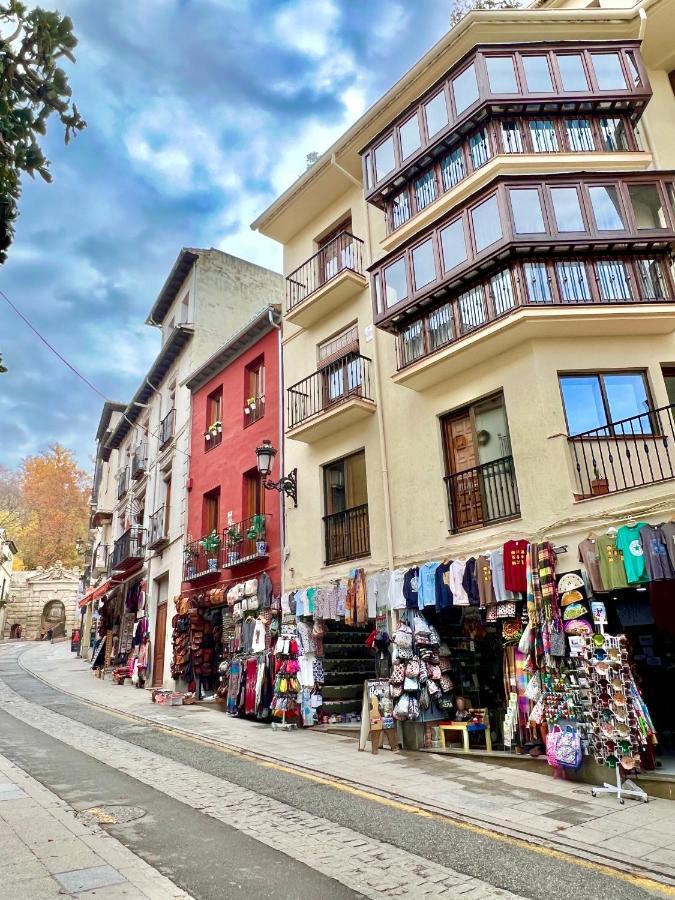 Apartamento A Las Puertas De La Alhambra Granada Bagian luar foto